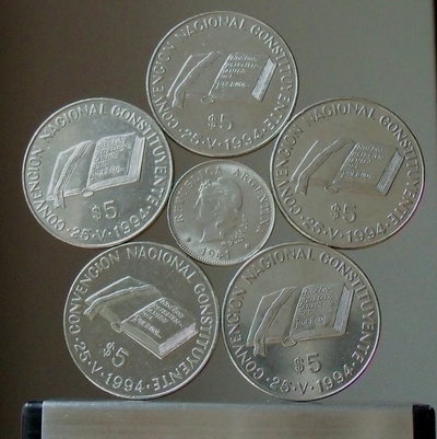 image:   Standing Pentagonal Rose / Mandala of coins of Argentina (centre: 50 centavos 1941, ring:  5 peso 1994 Convención Nacional Constituyente) 